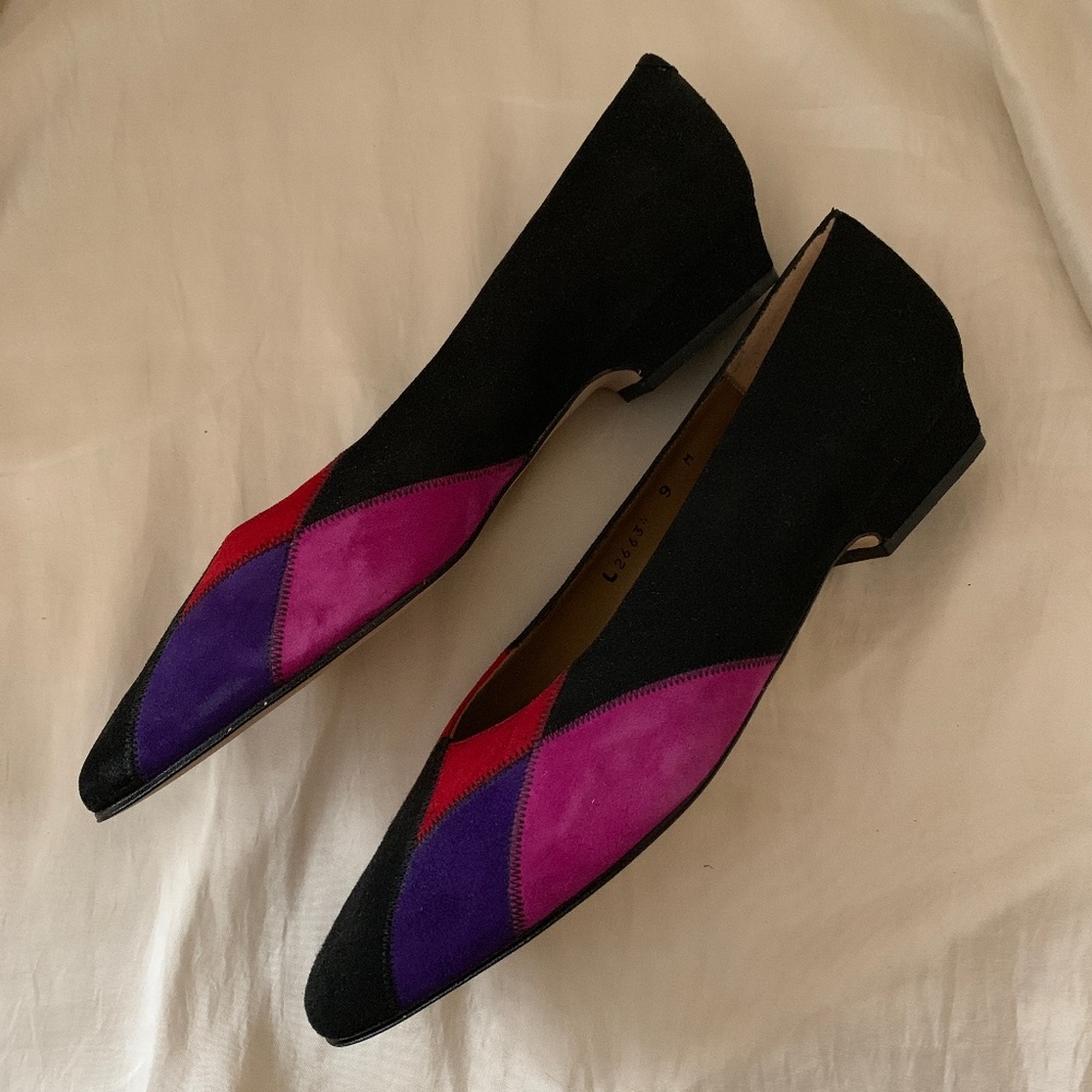 Caressa Zeta Suede Flat-VINTAGE & NEVER WORN